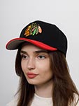 Бейсболка MITCHELL NESS арт. HP7974-CBHBLCK Chicago Blackhawks NHL (черный / красный)
